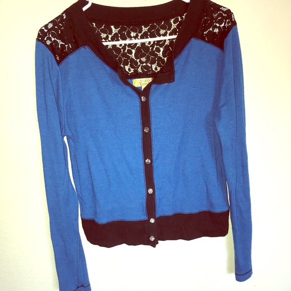 Sweaters - Princess Vera Wang- blue/lace button up cardigan